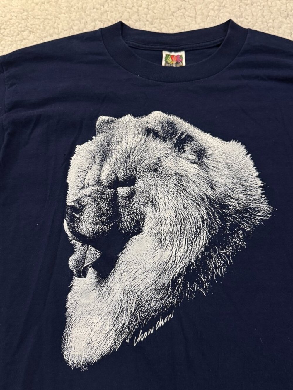 Vintage Late 1990s Fruit of the Loom "Made in Canada" Chow Chow Dog Graphic Tee